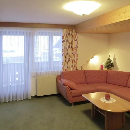 Roggal Apartment